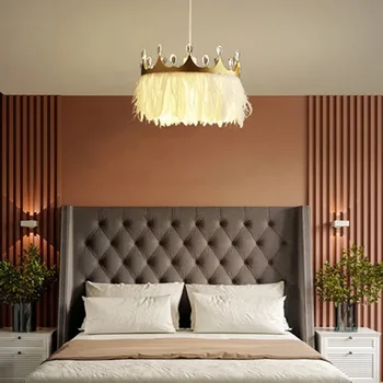 Творчески кристална корона перо полилей лампи топло и романтично спалня лампа декорация осветителни тела стая