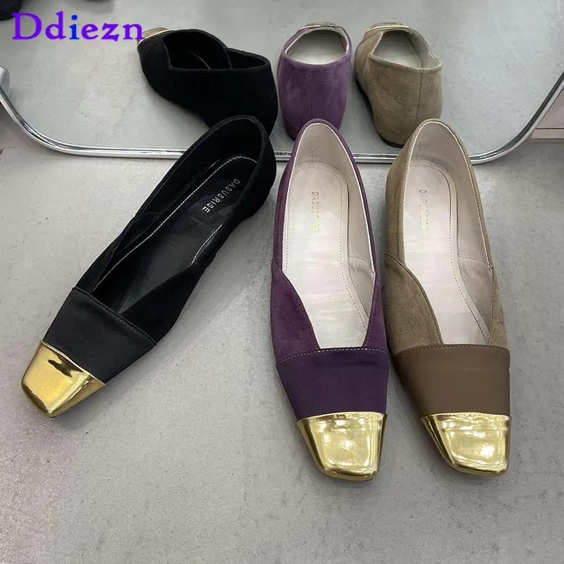 2023 Апартаменти Обувки за лодки за жени Пързалки Луксозни женски ежедневни обувки Плитка мода Лято Метални квадратни пръсти Дамски обувки