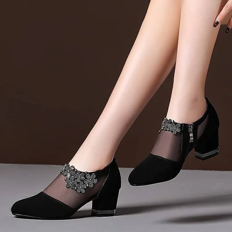 Поп секси 5 см квадратна пета хубави сандали куха мрежа заострени цип дами високи токчета кристал дамски обувки плюс размер96